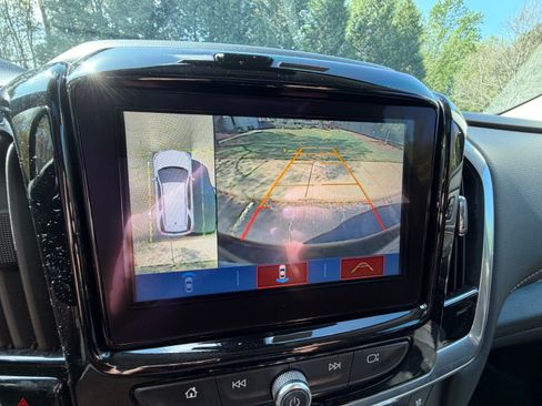 Used 2019 Chevrolet Traverse Premier w/ Redline Edition image 4