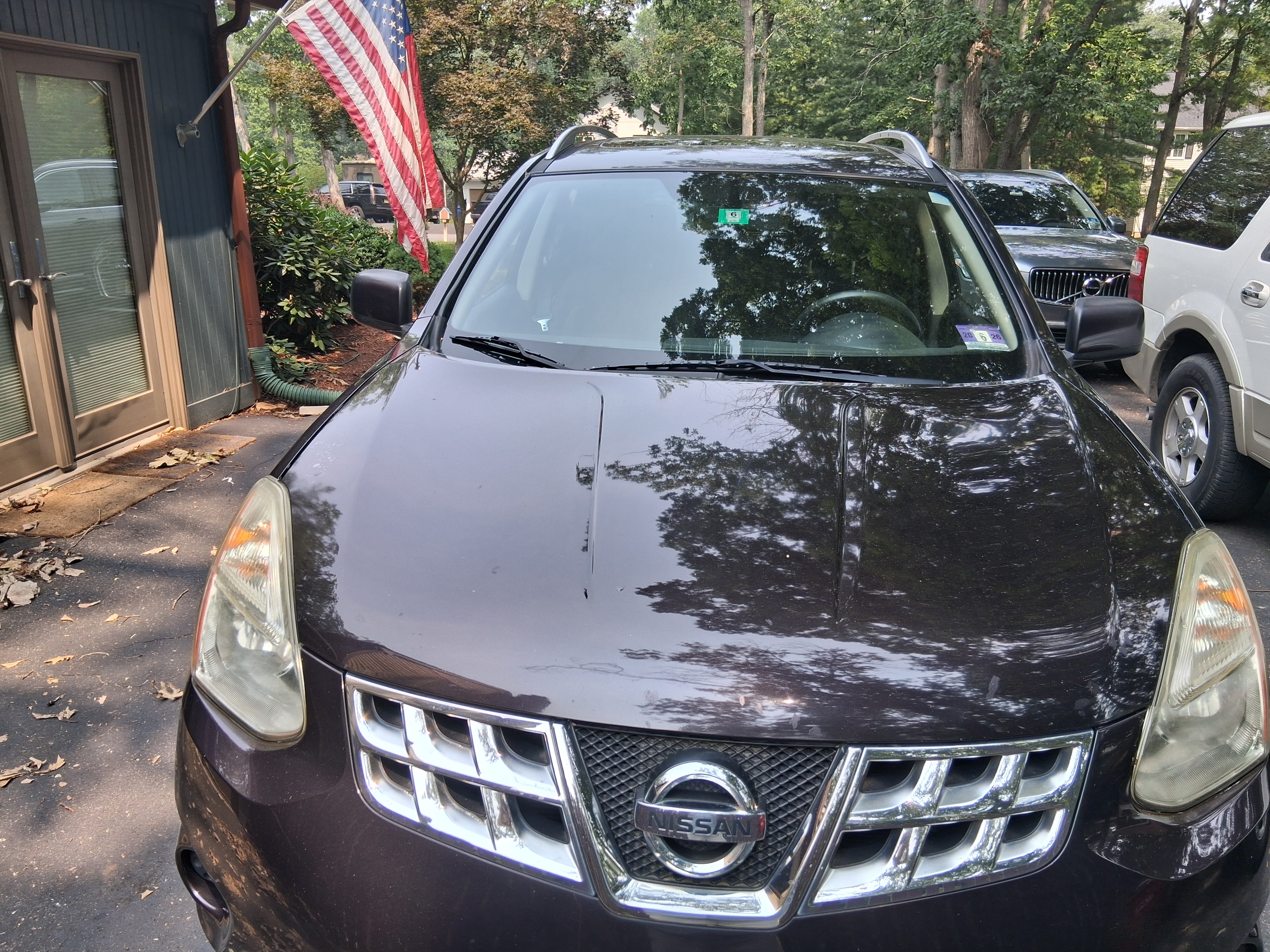Used 2012 Nissan Rogue SV w/ Premium Pkg AWD/4WD image 1