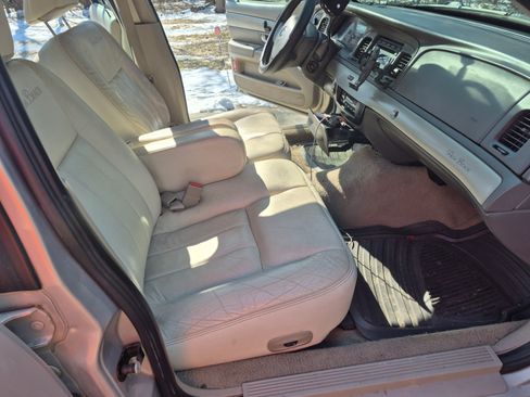 Used 2008 Mercury Grand Marquis LS image 9