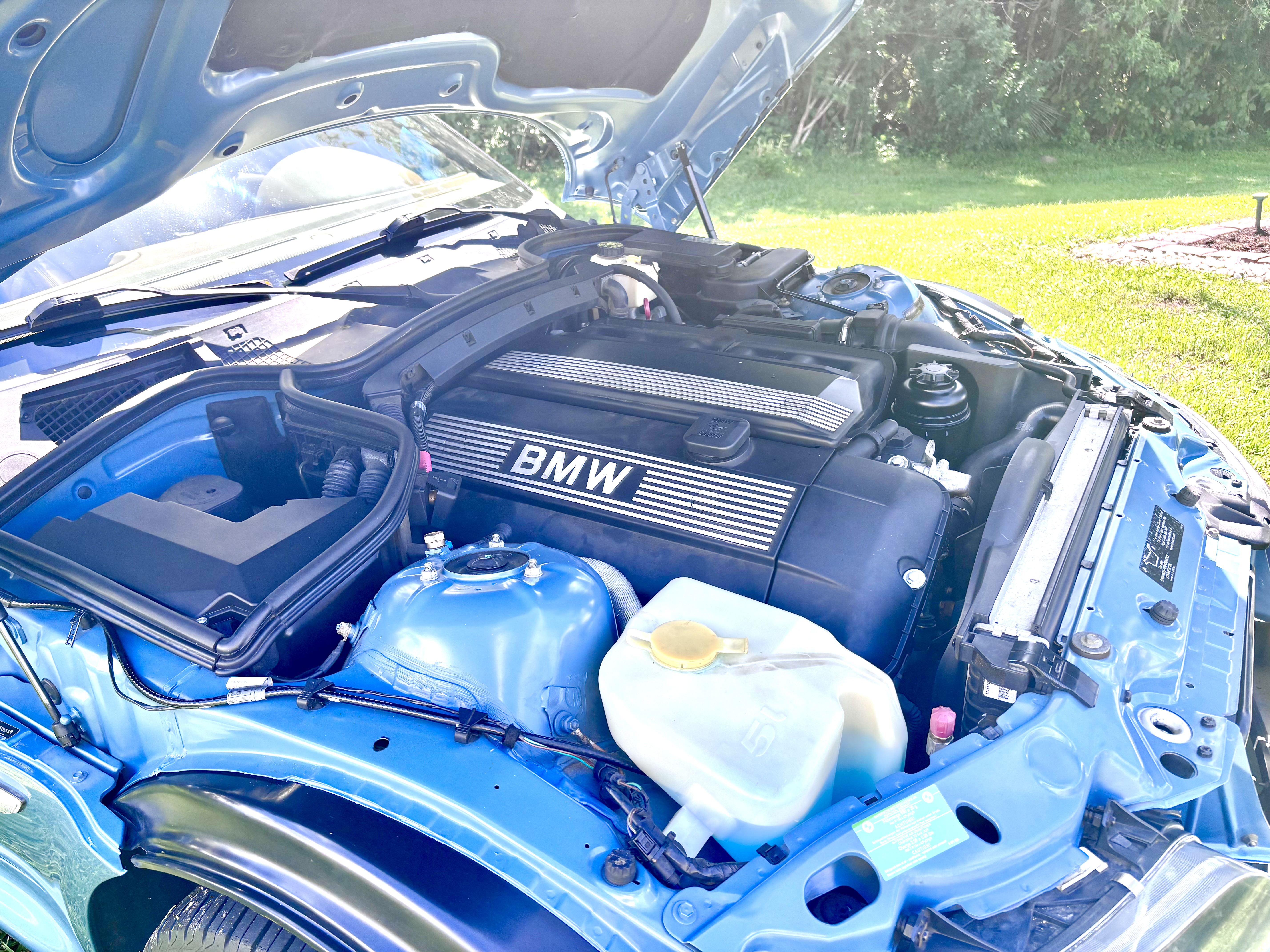 Used 2001 BMW Z3 2.5i RWD image 25