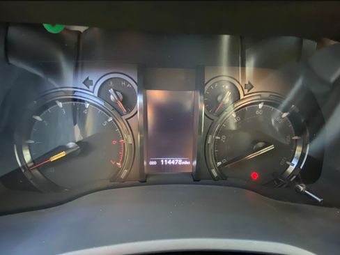 Used 2021 Toyota 4Runner SR5 image 9