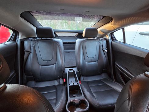 Used 2013 Chevrolet Volt Premium w/ Premium Trim Package image 13