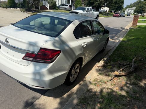 Used 2014 Honda Civic LX image 5