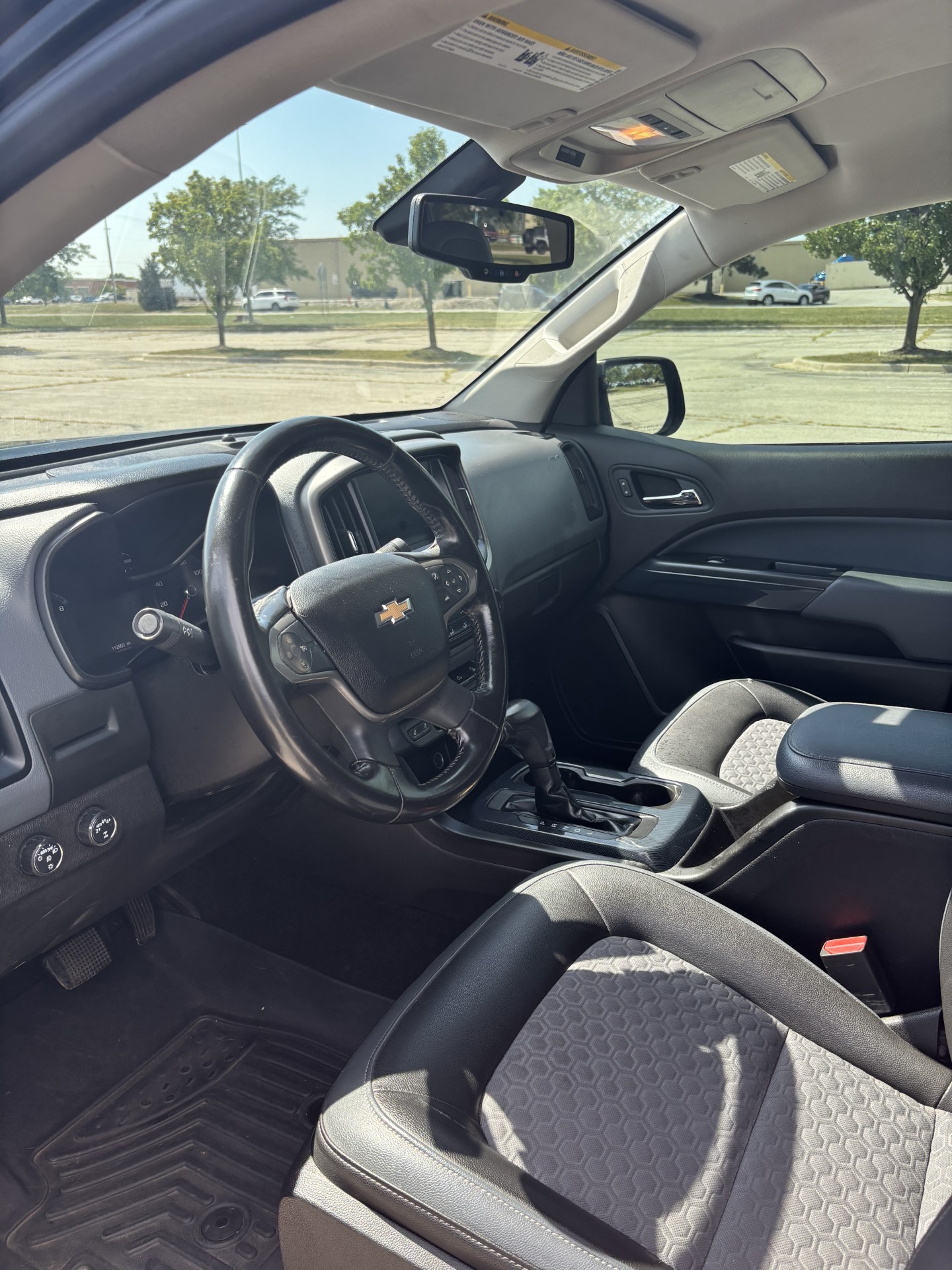 Used 2017 Chevrolet Colorado Z71 AWD/4WD image 15