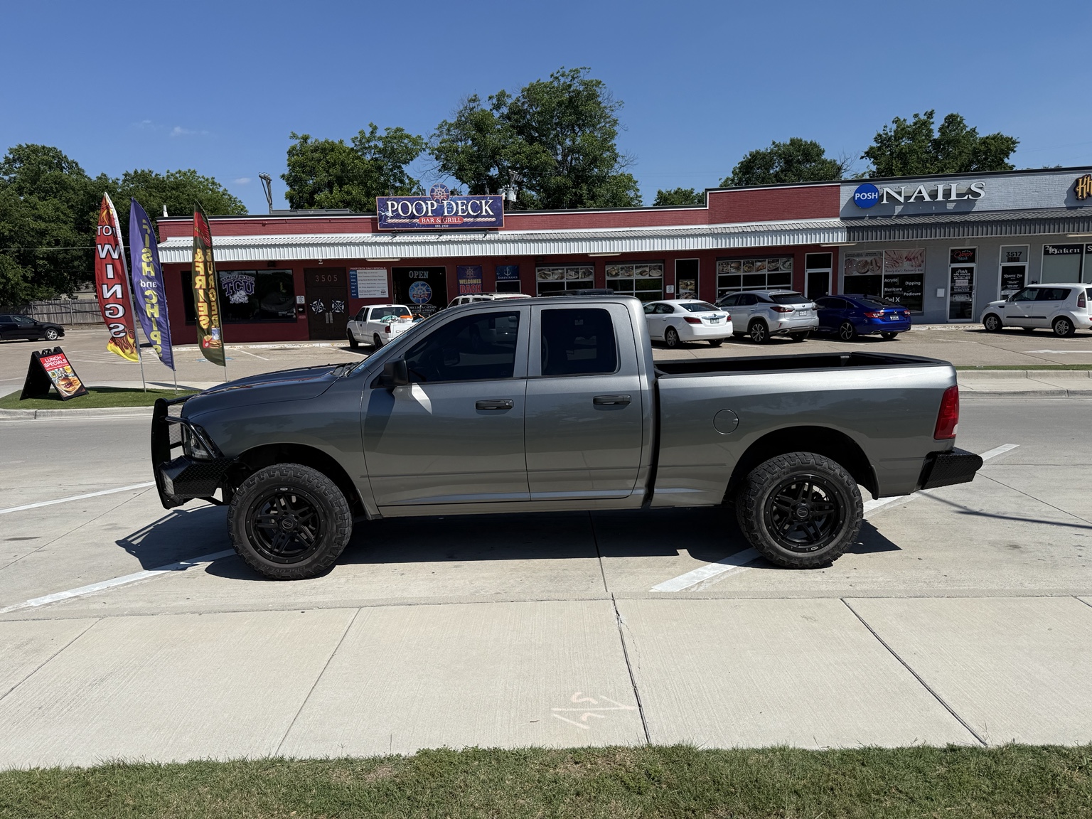 Used 2011 RAM 1500 ST w/ ST Popular Equipment Group AWD/4WD image 1