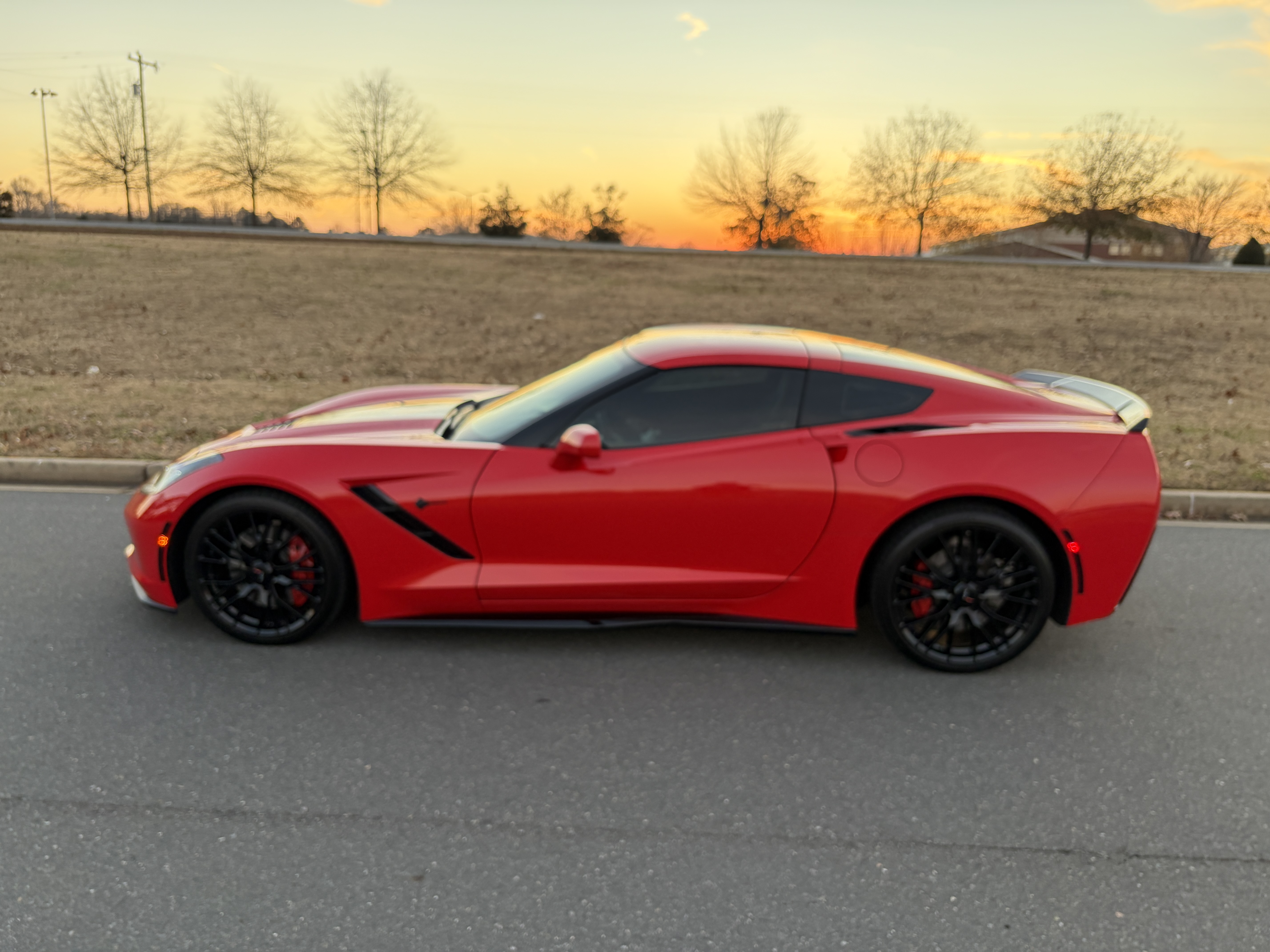 Used 2016 Chevrolet Corvette Stingray Coupe w/ 3LT Preferred Equipment Group RWD image 1