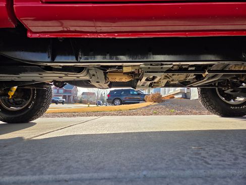 Used 1998 Nissan Frontier XE image 12