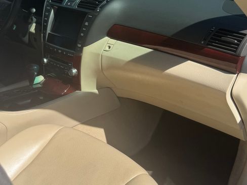 Used 2012 Lexus LS 460 L w/ Luxury Pkg image 2