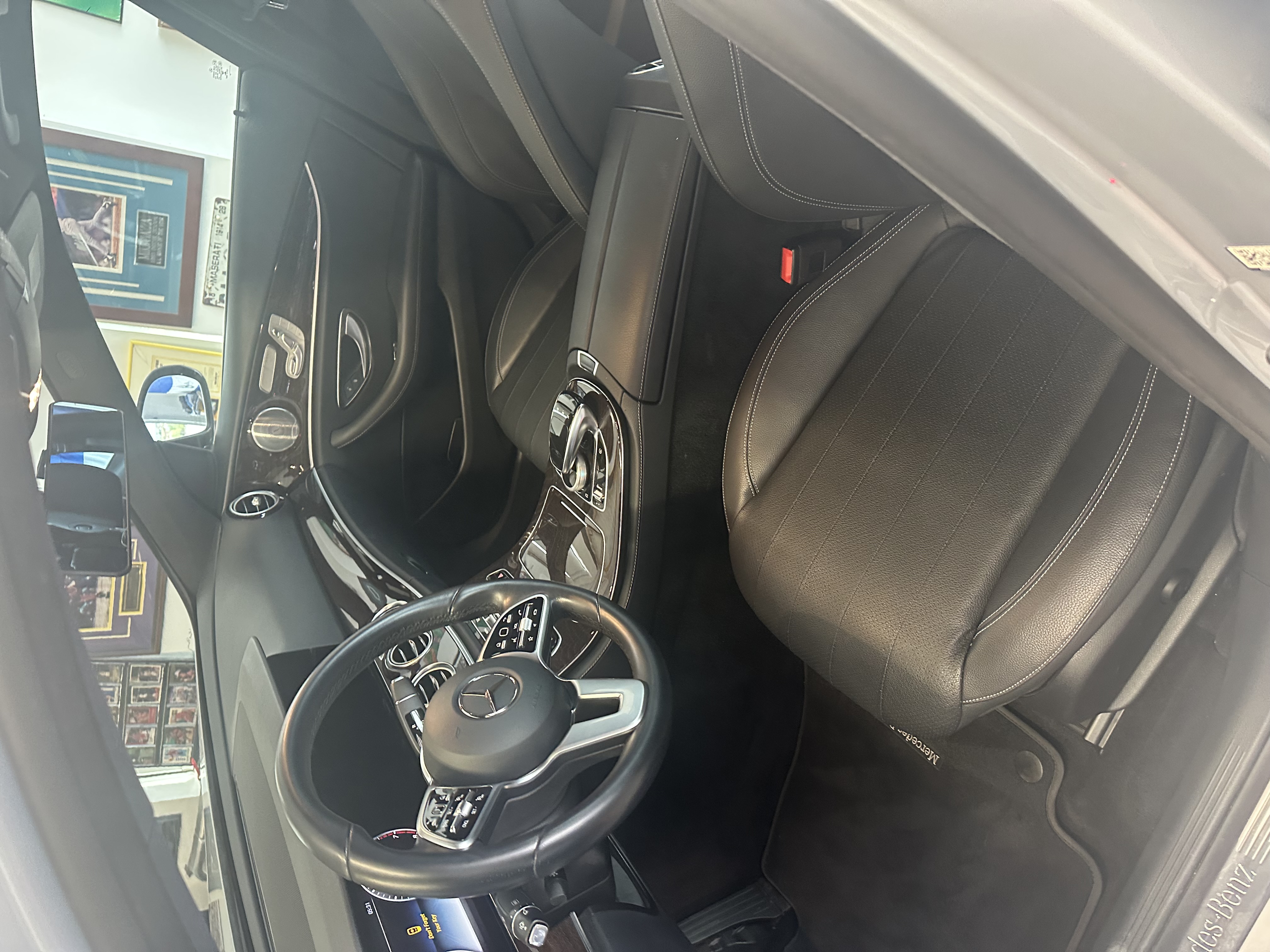 Used 2020 Mercedes-Benz E 350 Sedan image 5