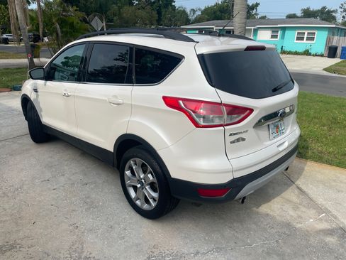 Used 2013 Ford Escape SEL FWD image 6