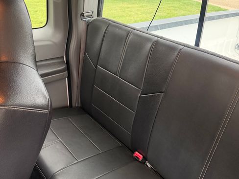 Used 2002 Ford F250 4x4 SuperCab Super Duty image 13