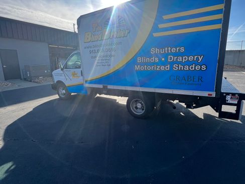 Used 2006 Chevrolet Express 3500 image 6