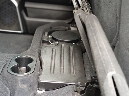 Used 2022 RAM 3500 Laramie w/ Safety Group B image 20