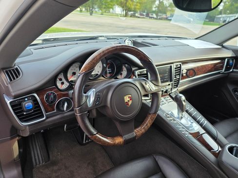 Used 2010 Porsche Panamera 4S AWD/4WD image 10