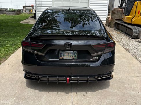 Used 2020 Honda Accord Sport image 5