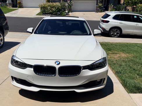 Used 2014 BMW 328i Sedan RWD image 2