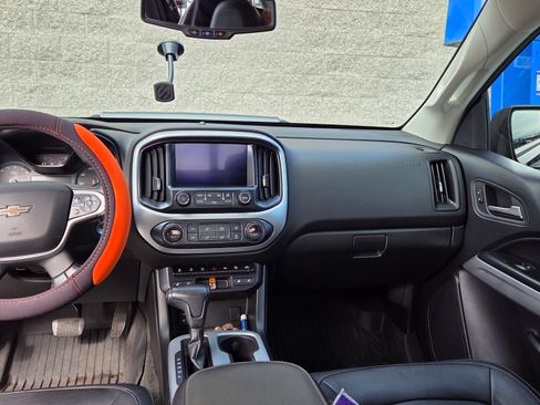 Used 2018 Chevrolet Colorado ZR2 w/ ZR2 Midnight Special Edition image 14