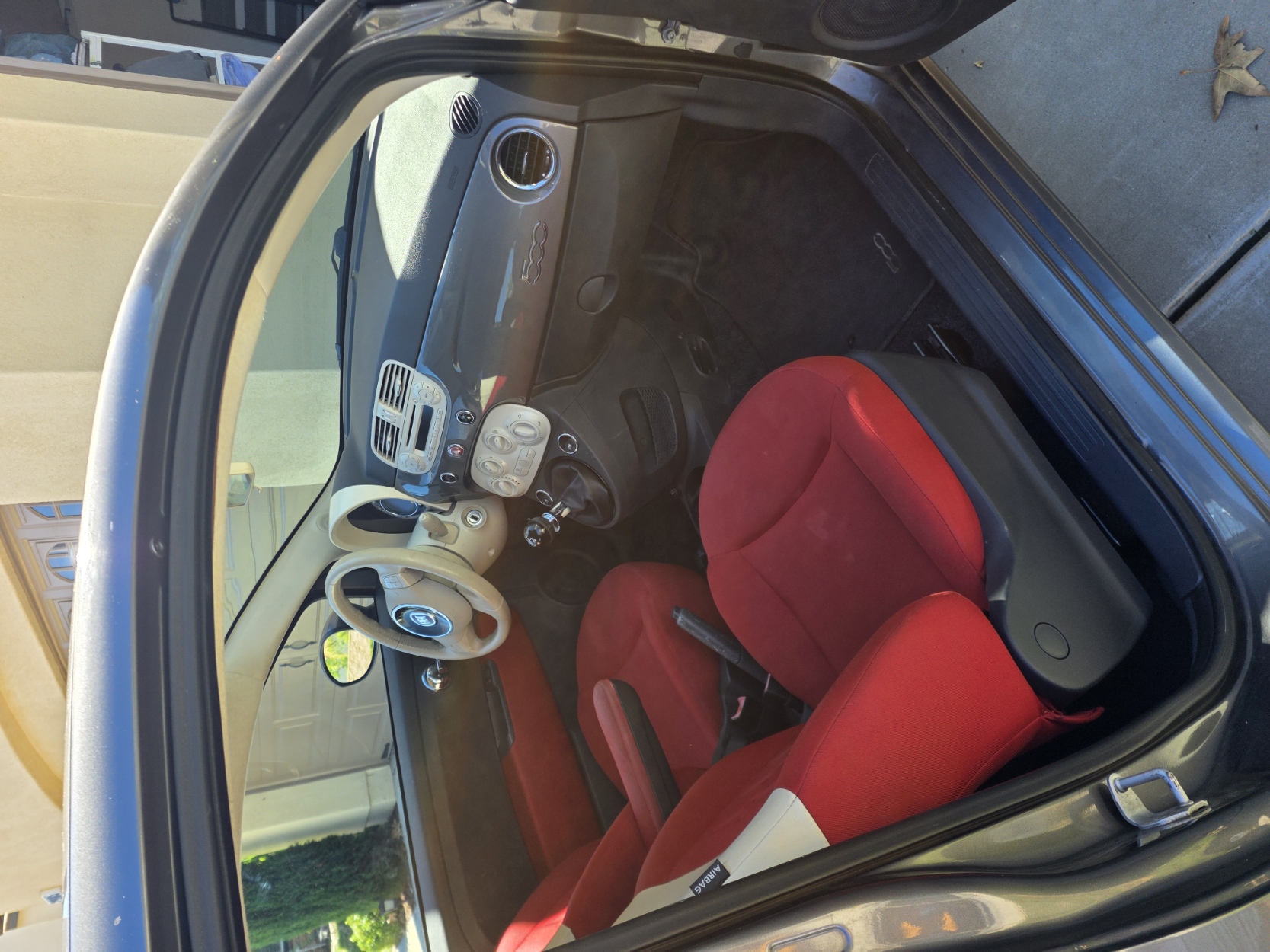Used 2012 FIAT 500 Pop FWD image 16