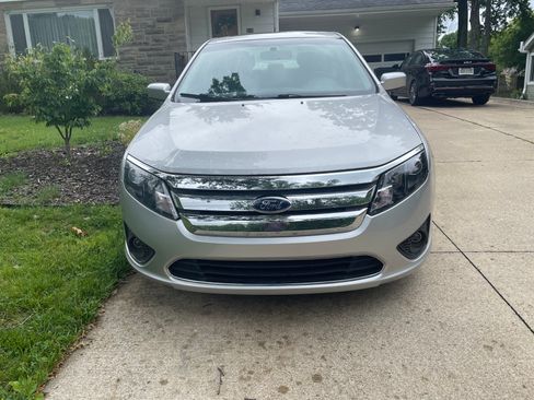 Used 2012 Ford Fusion SE FWD image 2