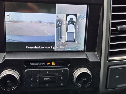 Used 2020 Ford F150 Raptor w/ Equipment Group 802A Luxury image 9