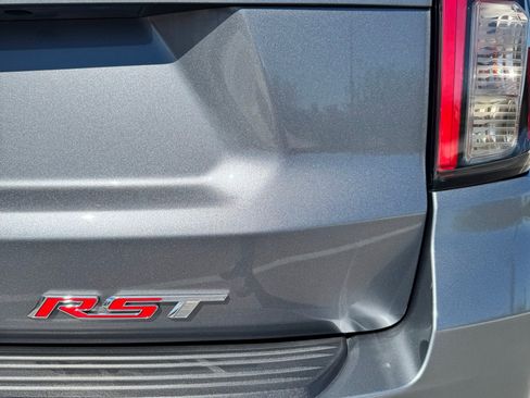 Used 2021 Chevrolet Suburban RST w/ Rear Media and Nav Package image 4