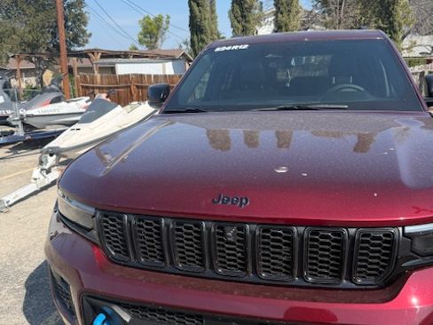 Used 2024 Jeep Grand Cherokee Limited 4xe image 6