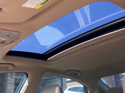 Used 2011 Hyundai Sonata Limited w/ Navigation Pkg 5 FWD image 19