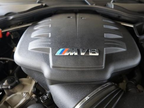 Used 2010 BMW M3 Convertible image 21