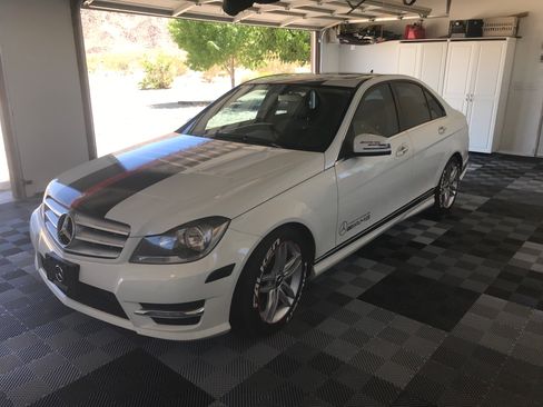 Used 2012 Mercedes-Benz C 250 Sedan image 1