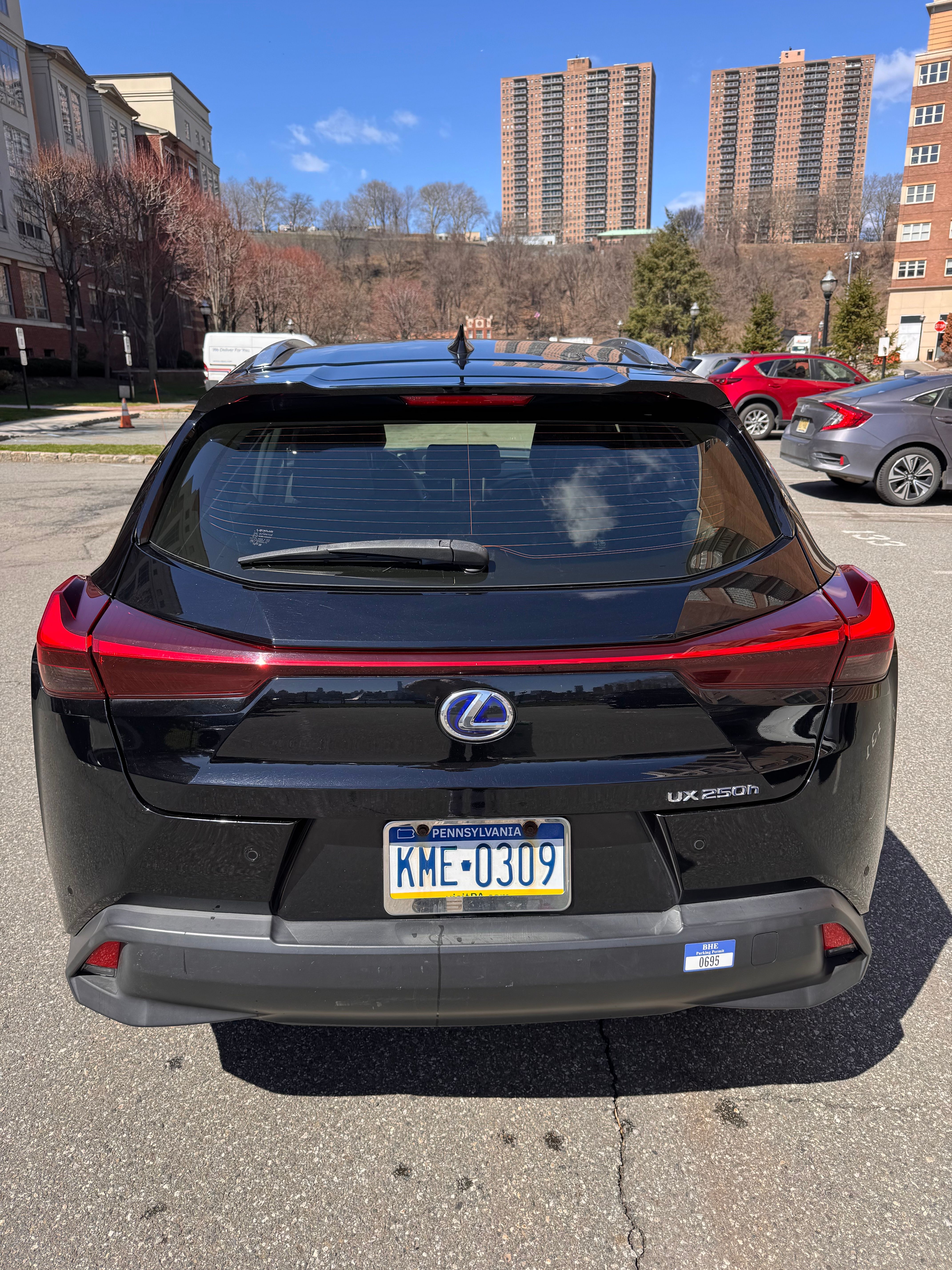 Used 2020 Lexus UX 250h w/ Premium Package AWD/4WD image 19