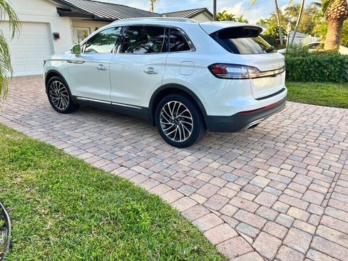 Used 2019 Lincoln Nautilus Reserve w/ Driver Assistance Package image 12