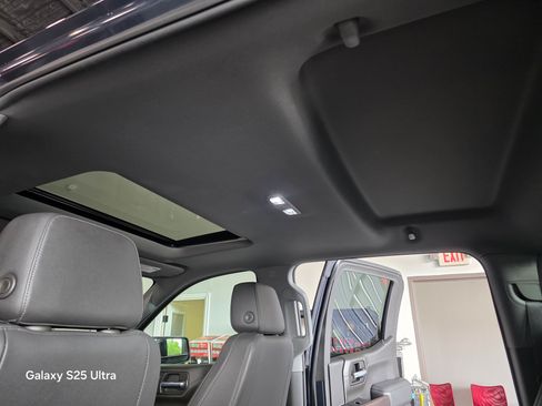 Used 2022 GMC Sierra 1500 SLT image 21