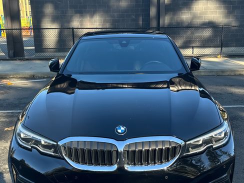 Used 2019 BMW 330i Sedan w/ Convenience Package image 5