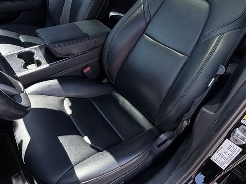 Used 2019 Tesla Model 3 RWD image 6