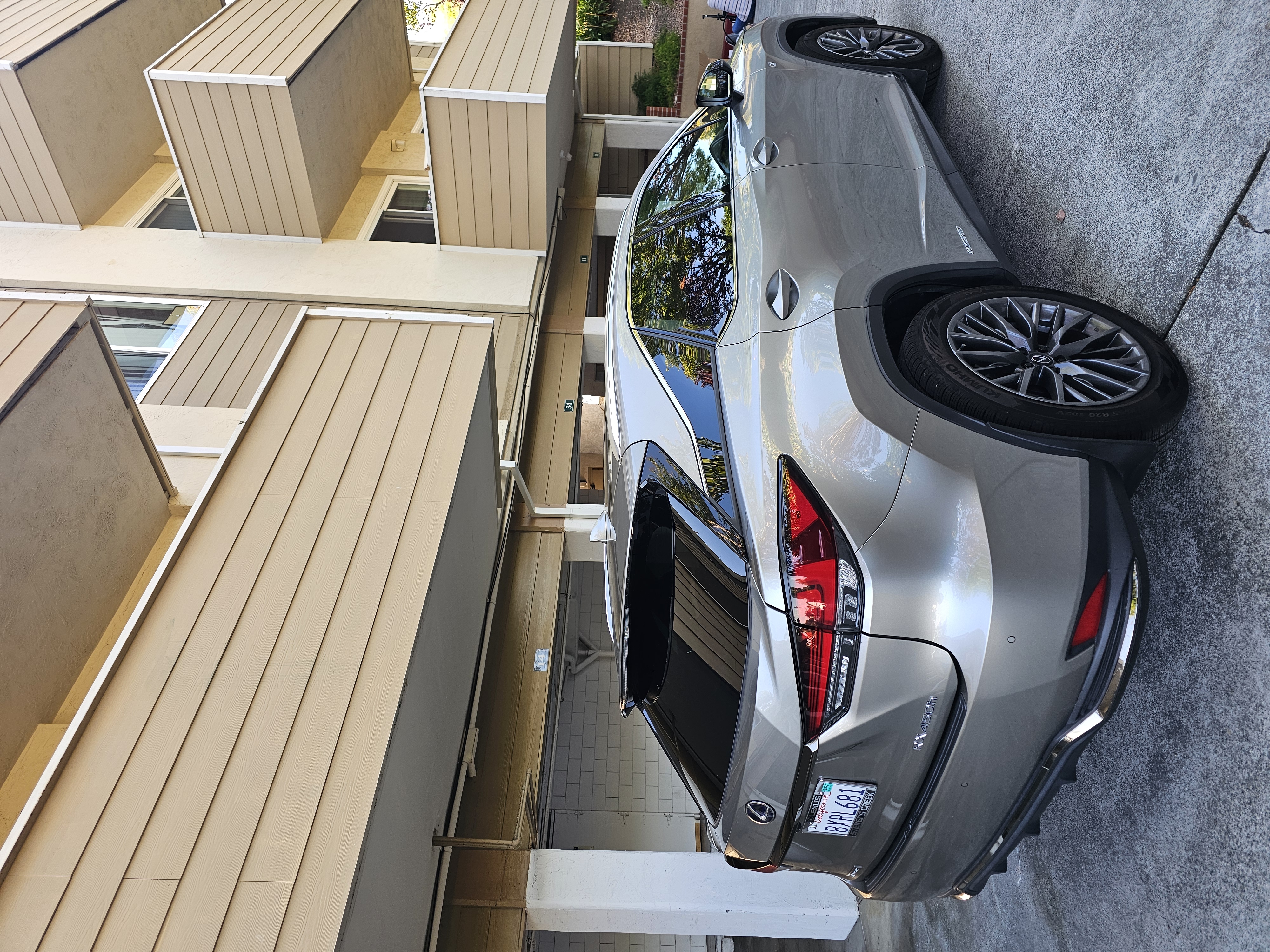 Used 2021 Lexus RX 450h F Sport w/ Cold Weather Package (CT) AWD/4WD image 11