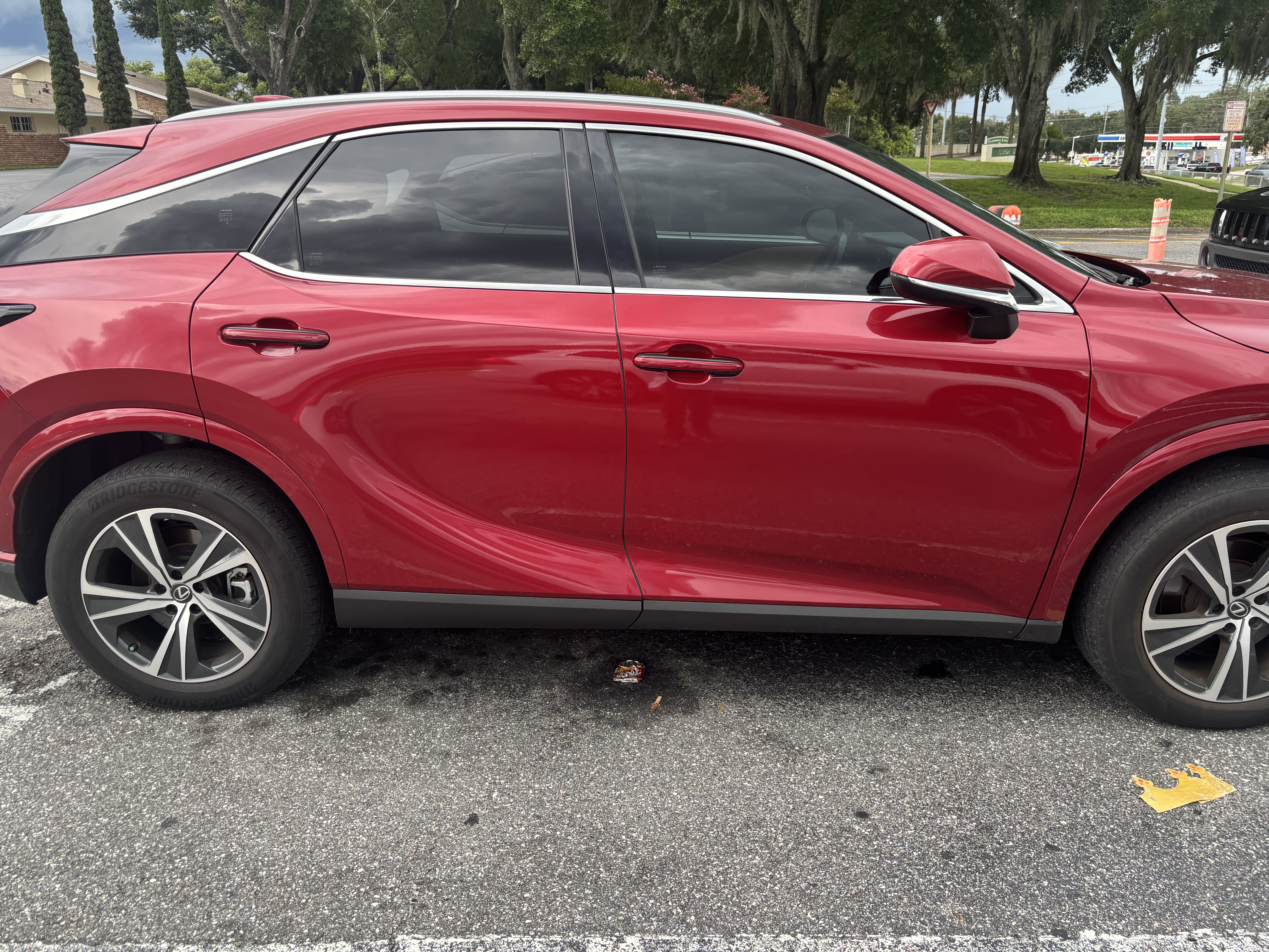 Used 2023 Lexus RX 350 Premium w/ Accessory Package (Z1) FWD image 5