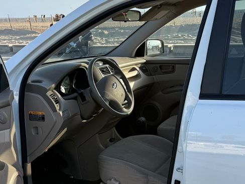 Used 2009 Kia Sportage LX FWD image 9