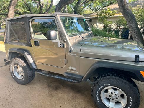 Used 2003 Jeep Wrangler Sport image 4