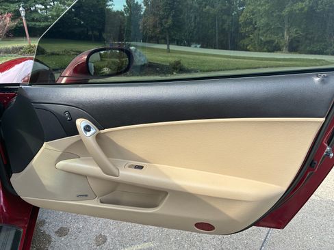 Used 2008 Chevrolet Corvette Coupe w/ Preferred Equipment Group image 17