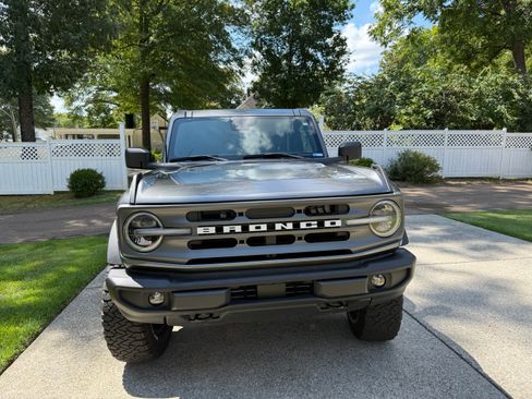 Used 2024 Ford Bronco Big Bend image 4