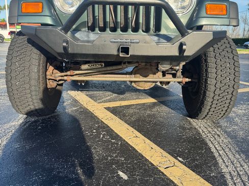 Used 2002 Jeep Wrangler SE image 14