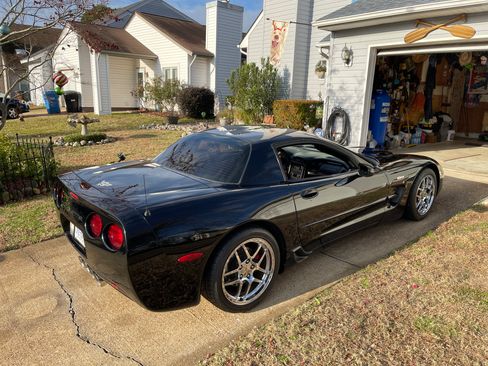 Used 2003 Chevrolet Corvette Z06 w/ Memory Package, 3 Drivers image 2