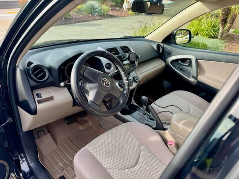 Used 2008 Toyota RAV4 2WD V6 image 5