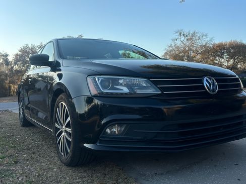 Used 2016 Volkswagen Jetta Sport w/ Lighting Package image 15