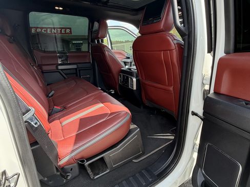 Used 2020 Ford F250 Platinum w/ FX4 Off-Road Package image 12