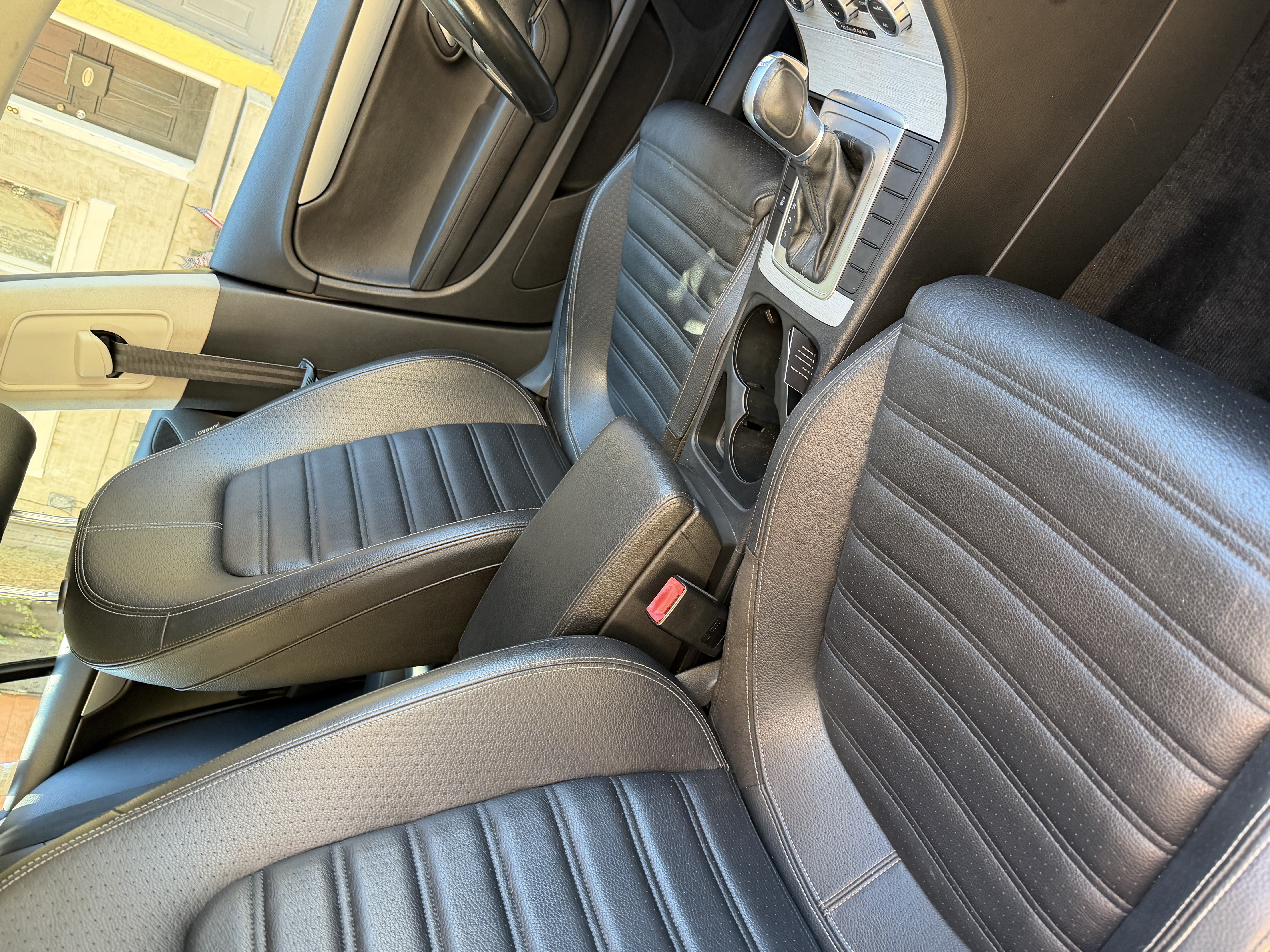Used 2015 Volkswagen CC Sport FWD image 17