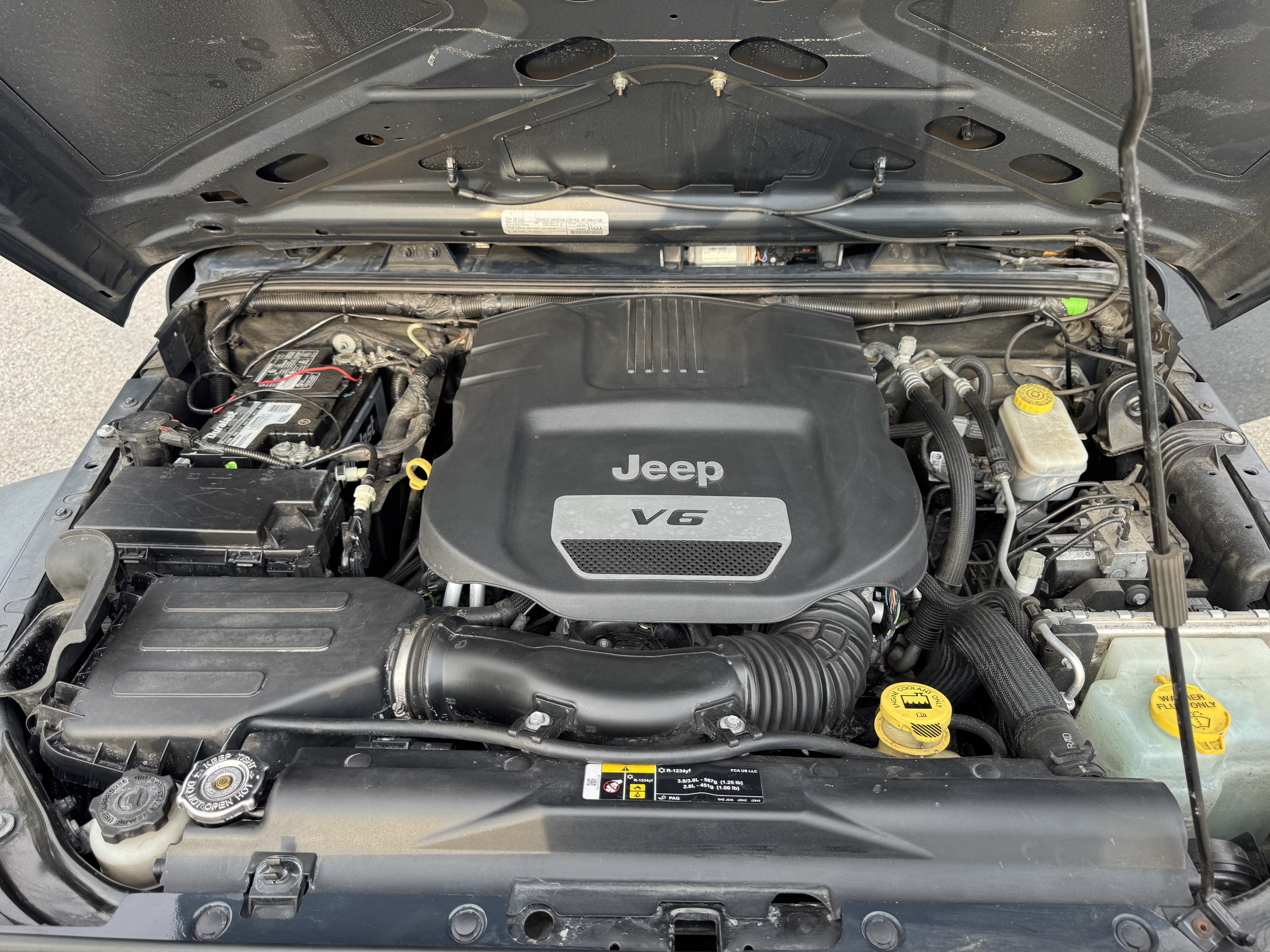 Used 2018 Jeep Wrangler Unlimited Sport S AWD/4WD image 6