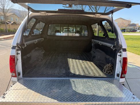 Used 2002 Ford F250 2WD Crew Cab Super Duty image 29