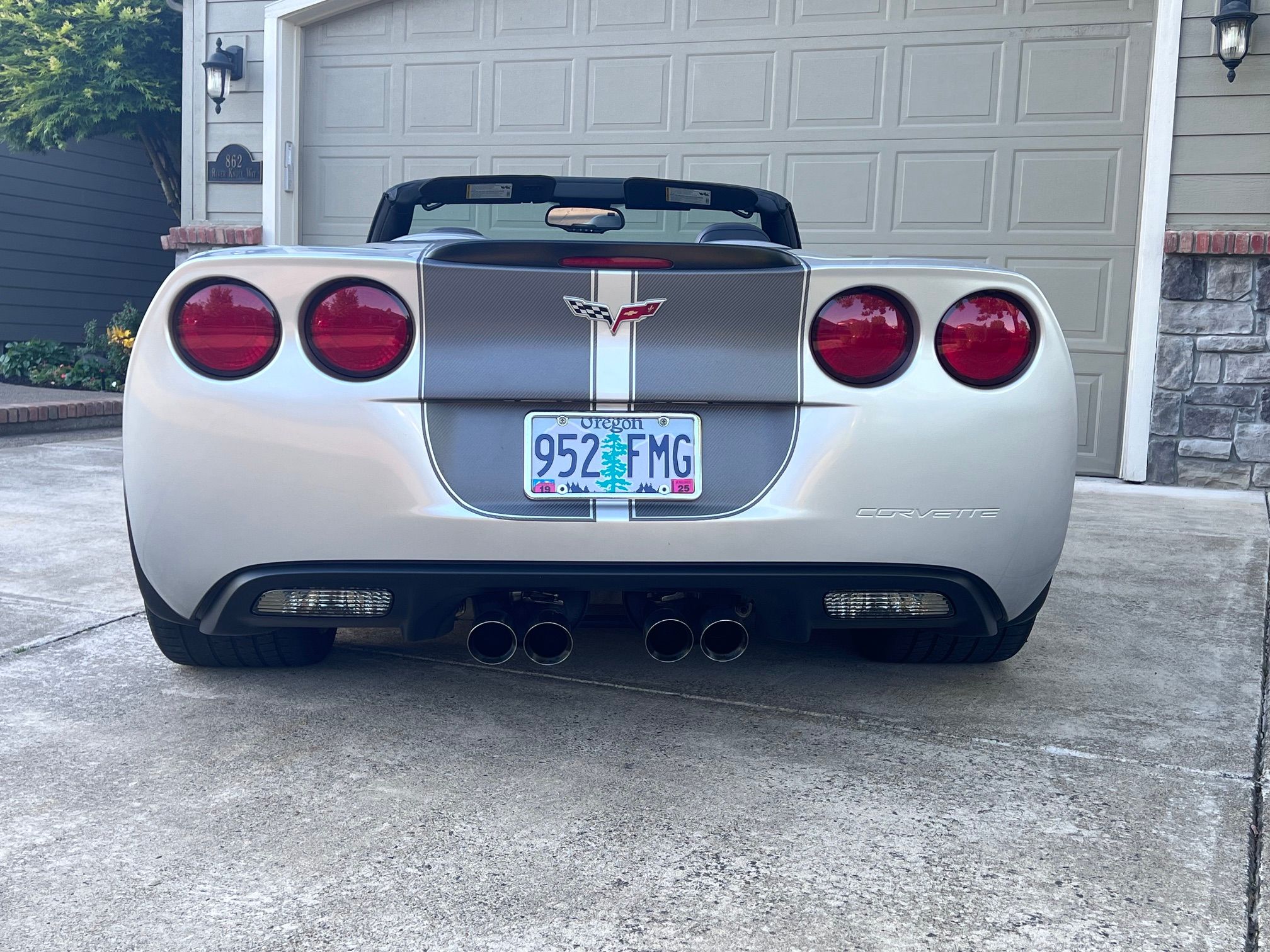 Used 2012 Chevrolet Corvette Grand Sport w/ 3LT Preferred Equipment Group RWD image 13