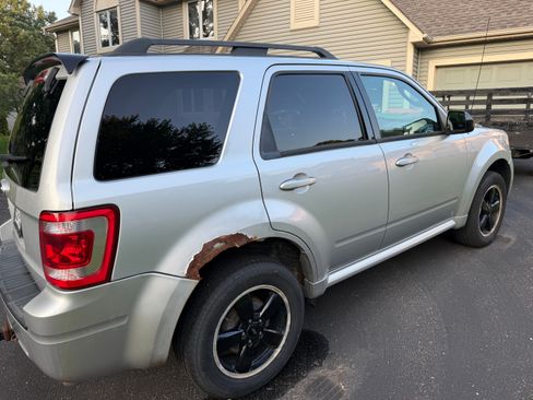 Used 2012 Ford Escape XLT FWD image 6